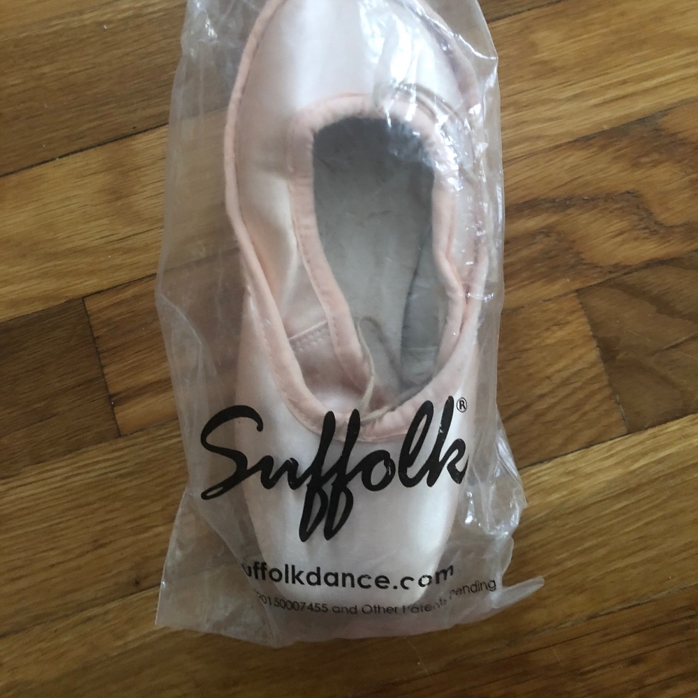 Pointe shoes
